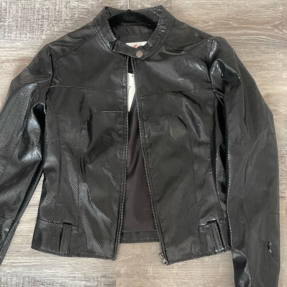 Black Jacket - THRIFTED